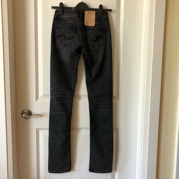 Silver NEW Black Tuesday Jeans - Picture 3 of 7